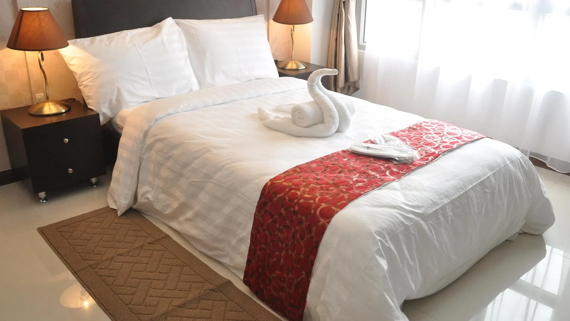 Sunshine City Suites Pasig City 2*,