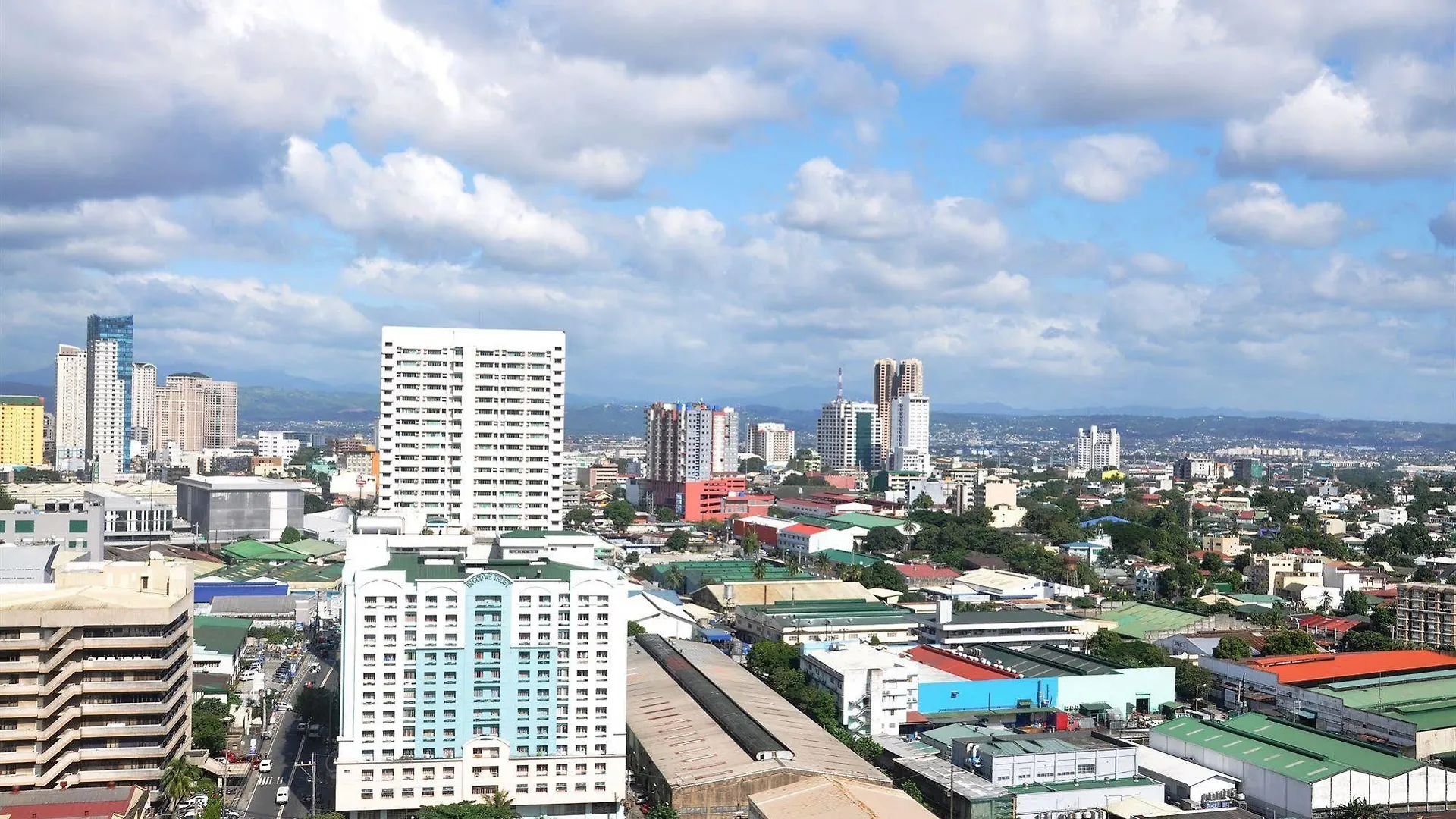 Sunshine City Suites Pasig City Hotel