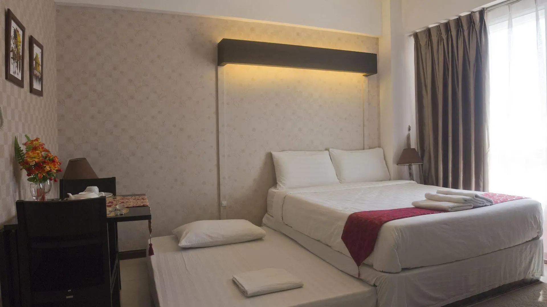 Sunshine City Suites Pasig City 2*,  Philippines