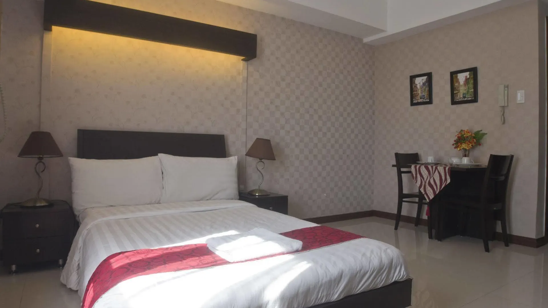 Hotel Sunshine City Suites Pasig City