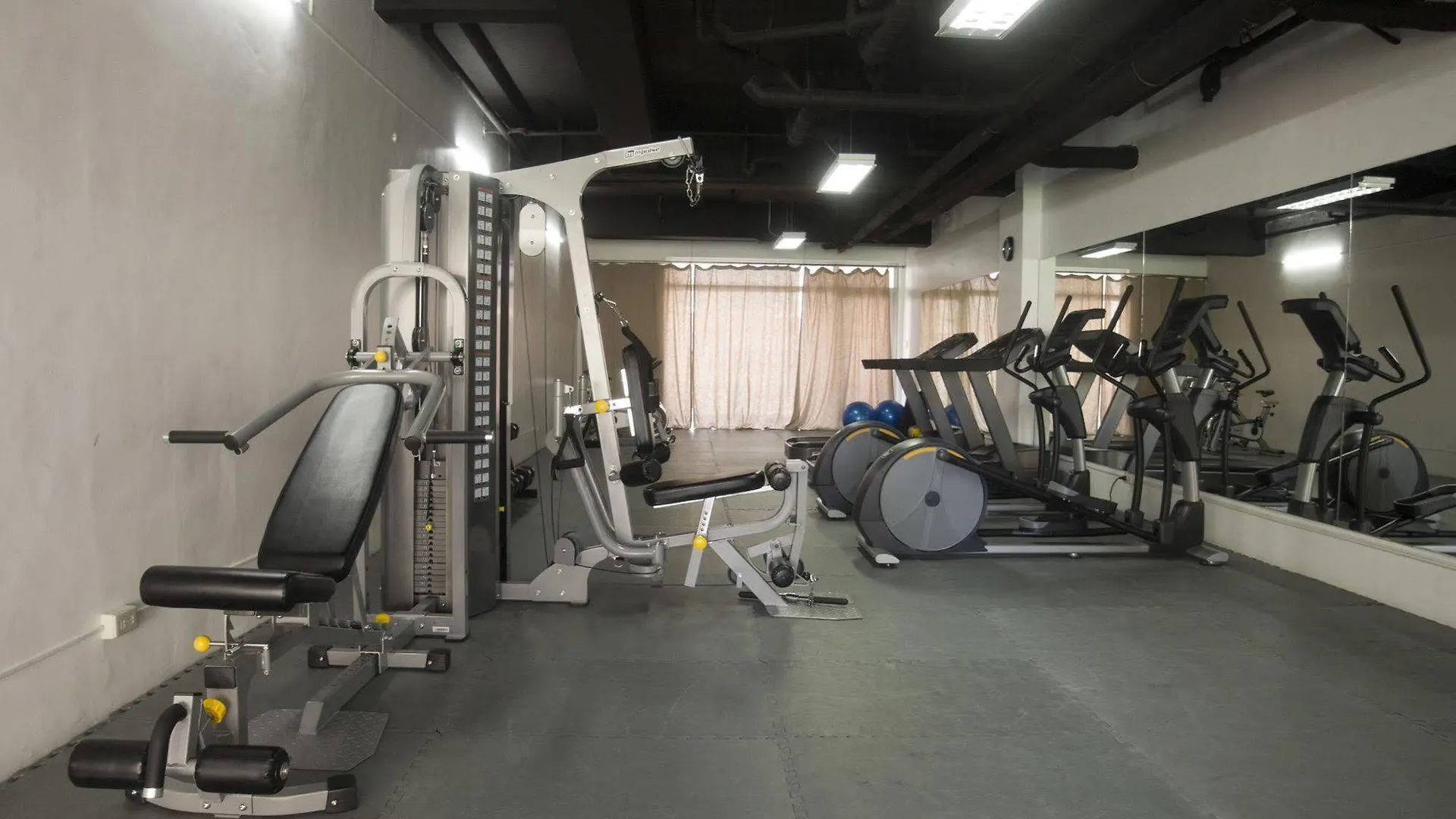 Hotel Sunshine City Suites Pasig City