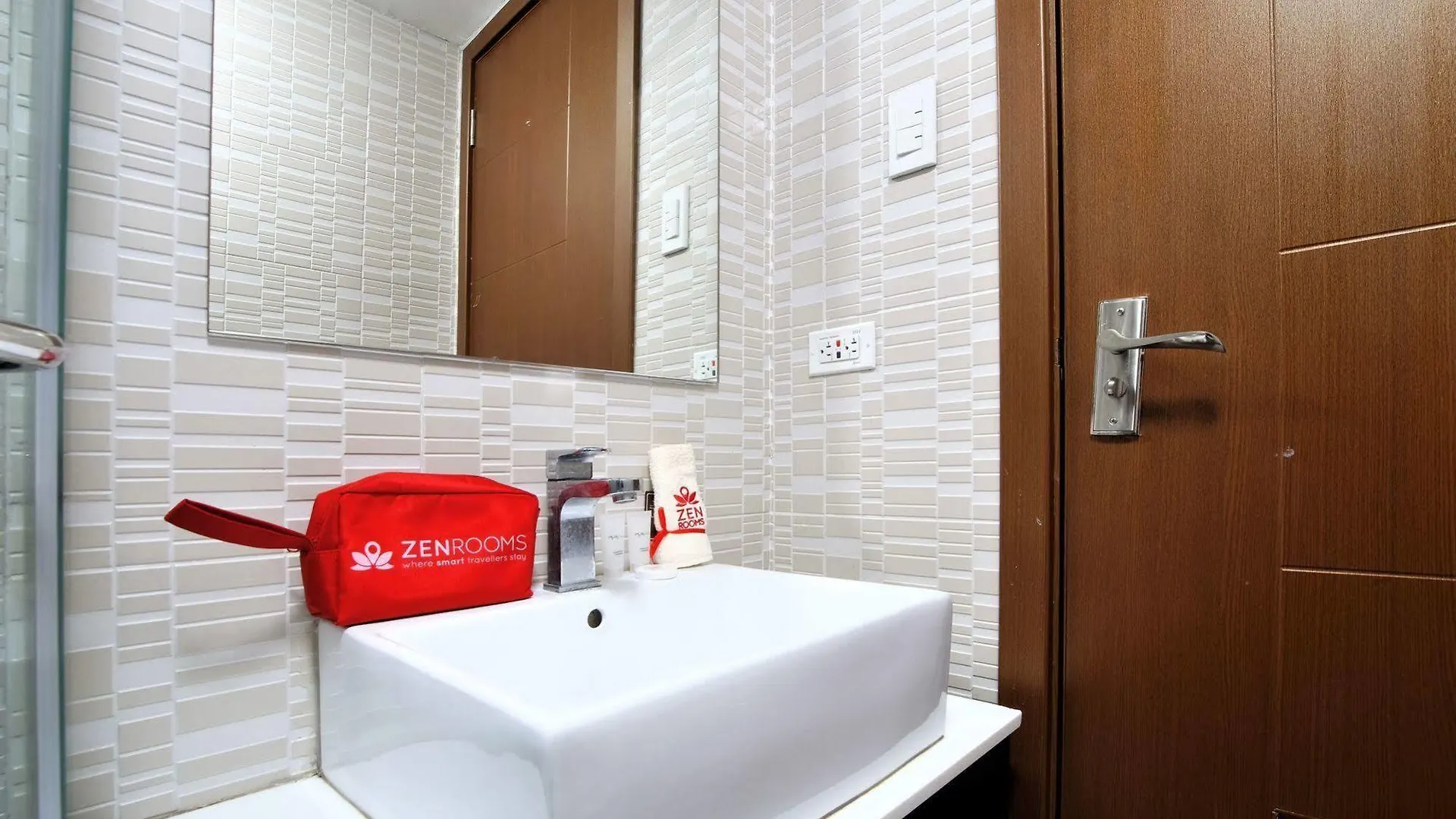 Sunshine City Suites Pasig City 2*,  Philippines